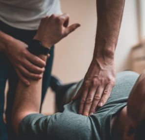 Active Rehab vs. Physiotherapy